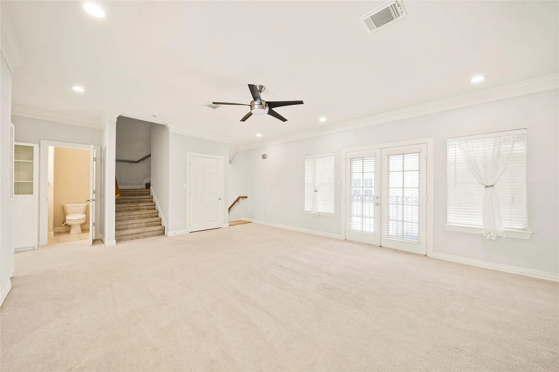 Photo of 6111 Windwater Pointe