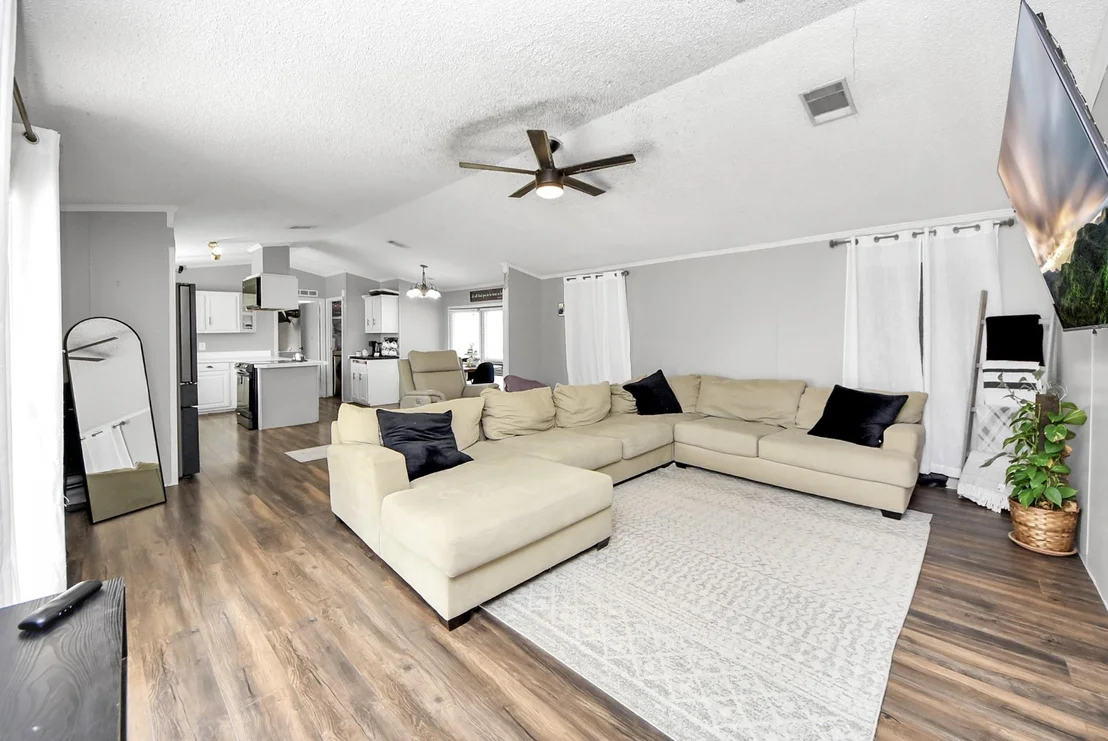 Photo of 90 Private Road 643a