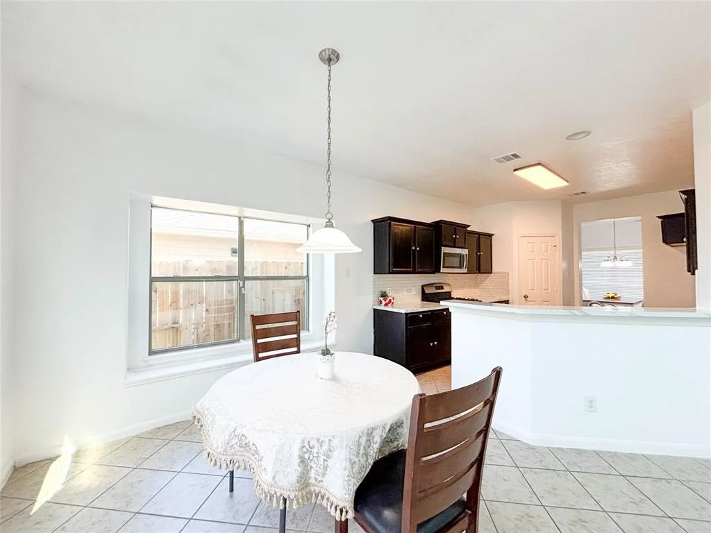 Photo of 2827 Defoe Drive