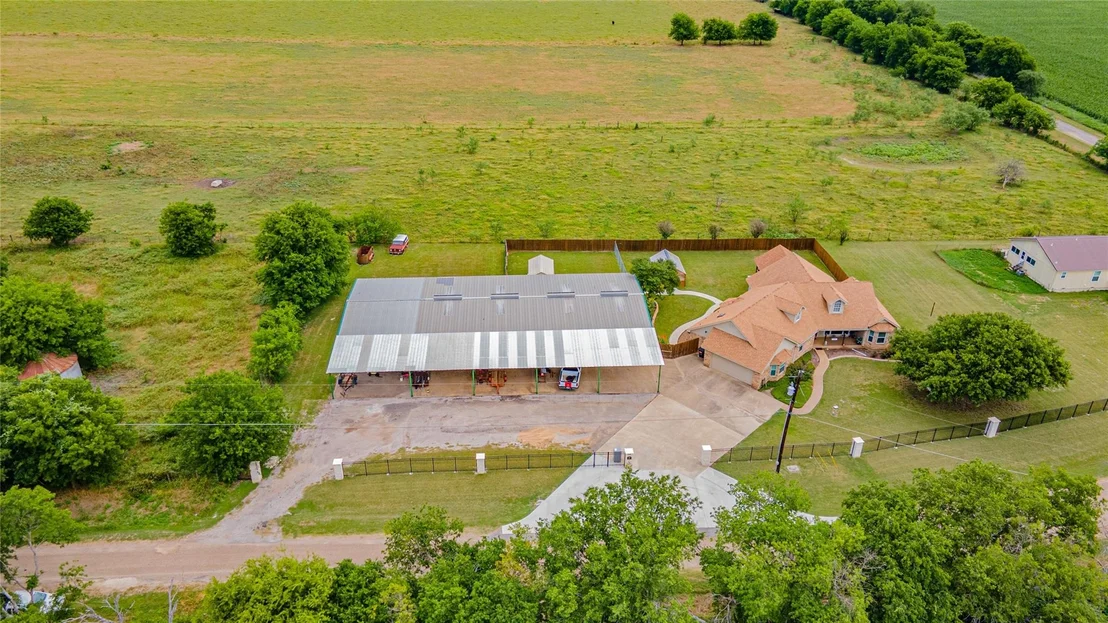 Photo of 414 County Road 437