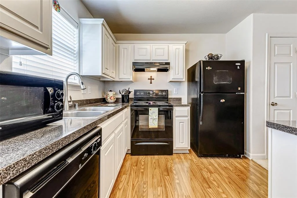 Photo of 7210 Towering Pine Lane