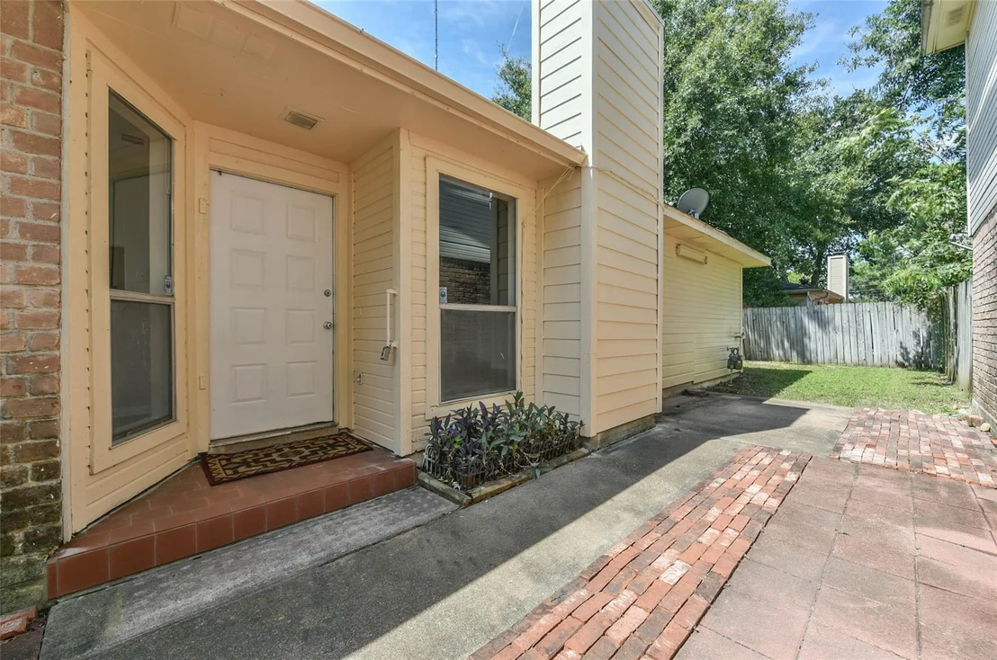 Photo of 7823 Redlands Drive