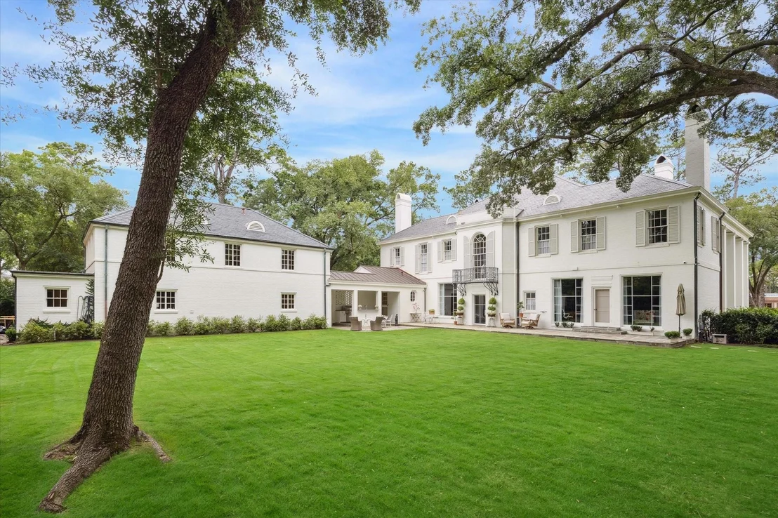 Photo of 4019 Inverness Drive