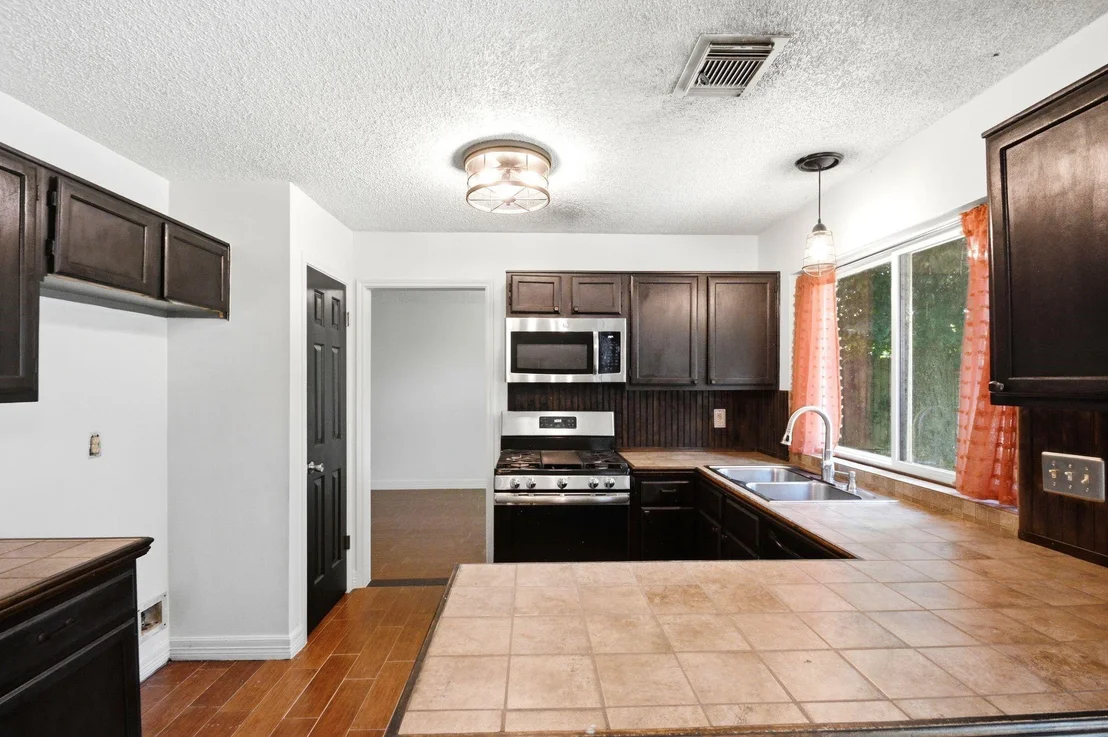 Photo of 5211 Spring Circle Drive