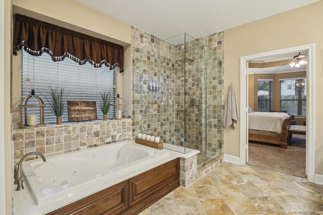 Photo of 31215 Lakeview Bend Lane
