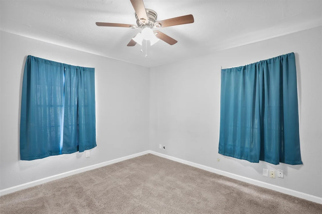 Photo of 7406 Elbridge Lane