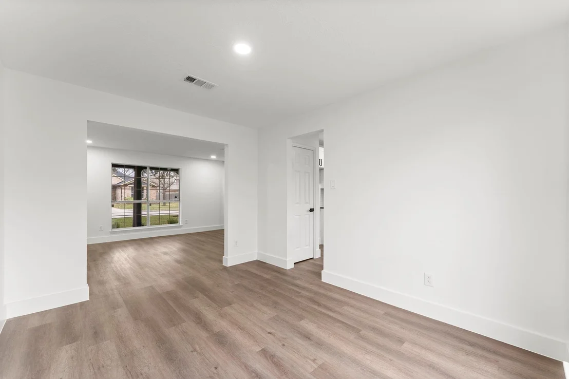 Photo of 13706 Sablesprings Lane