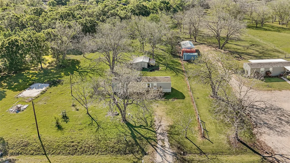 Photo of 10677 County Road 743