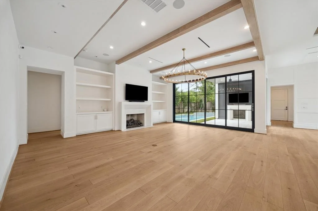 Photo of 447 Mignon Lane