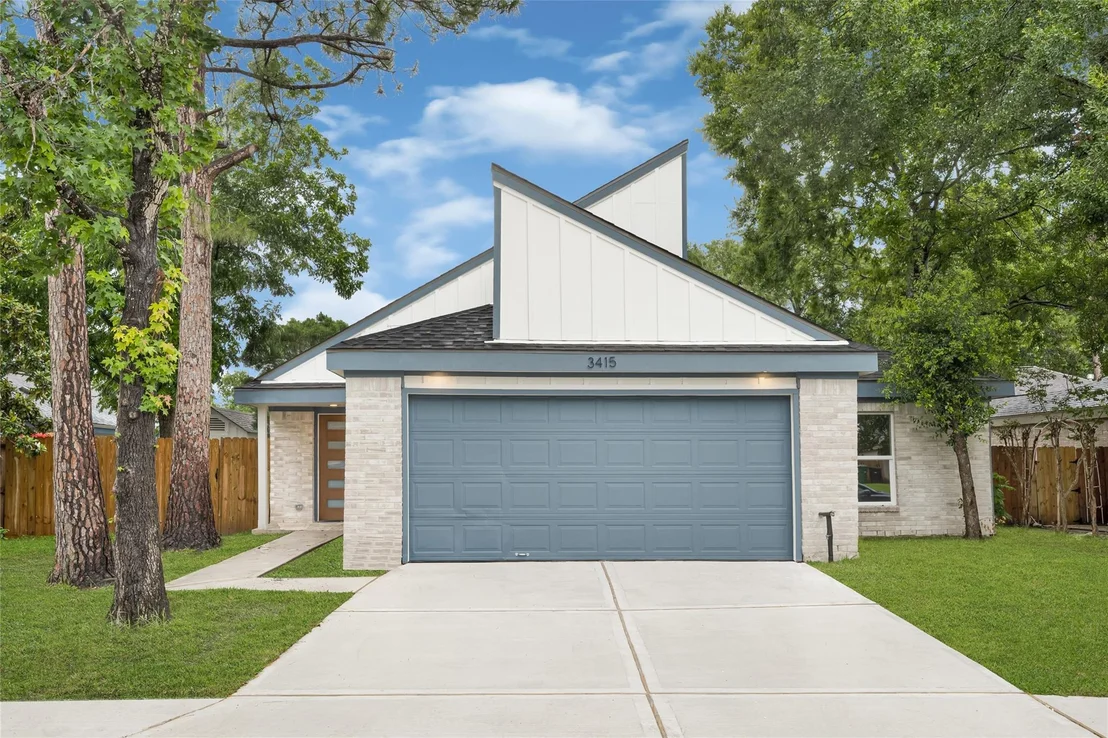 Photo of 3415 Lapstone Drive