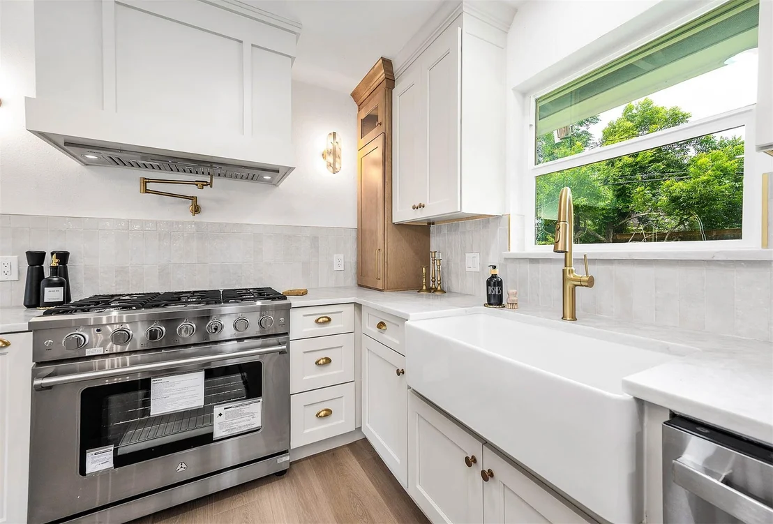 Photo of 10814 Moonlight Drive