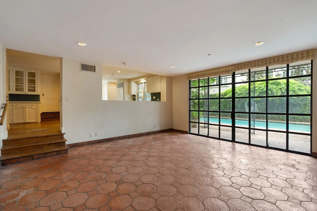 Photo of 1604 Kirby Drive