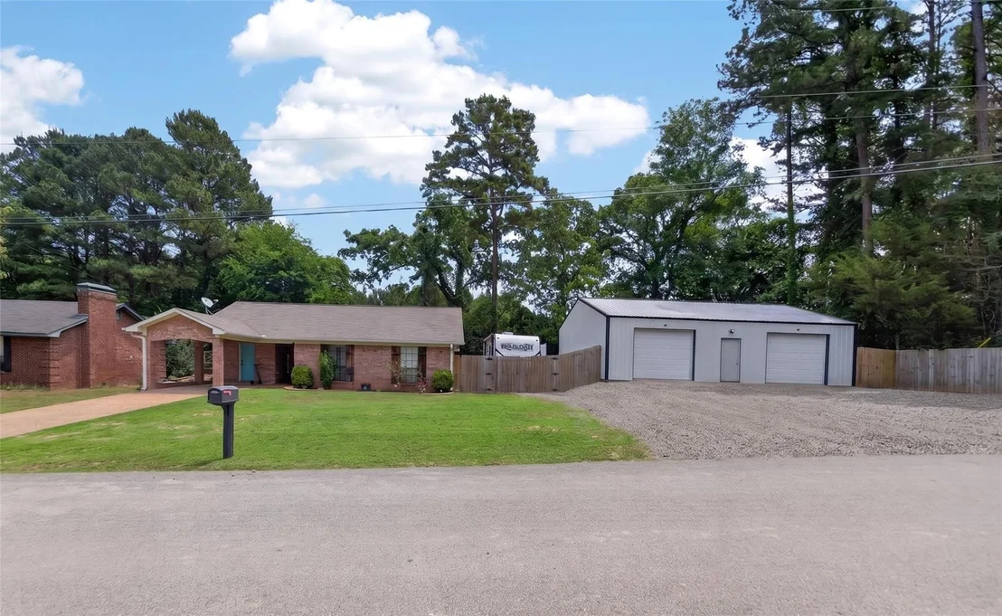 Photo of 20351 Eastern Hills Drive