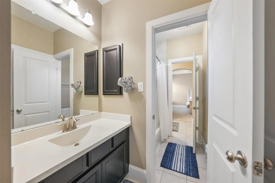 Photo of 8206 Caroline Ridge Drive