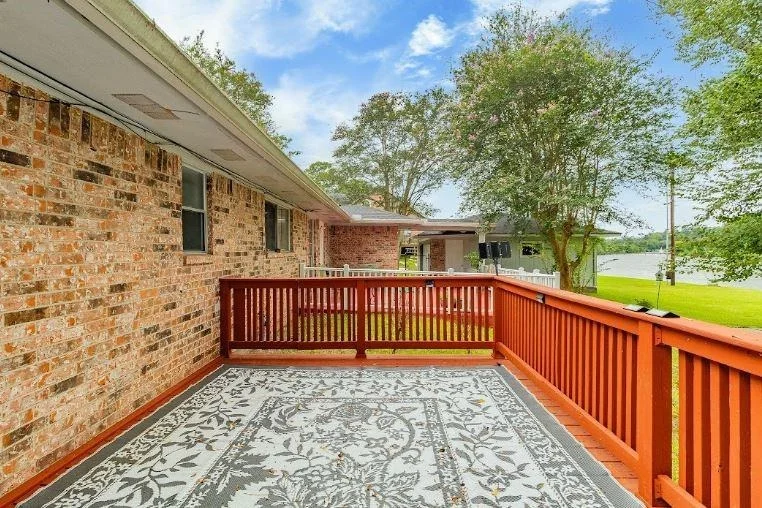 Photo of 607 Brook Hollow Drive