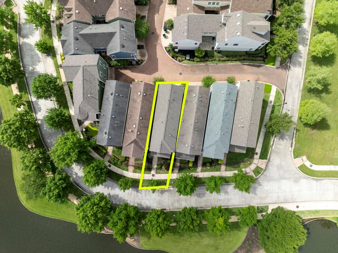 Photo of 262 Breezy Way