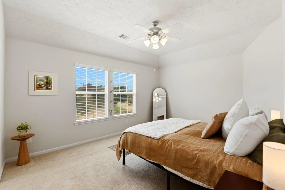 Photo of 12563 Chiswick Road