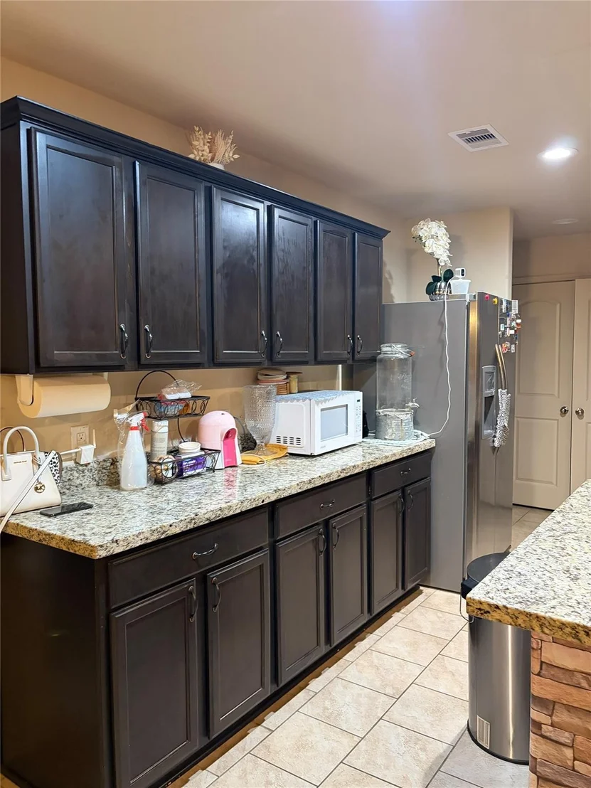 Photo of 23151 Robbers Nest Dr