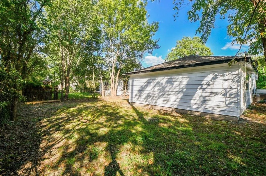 Photo of 6834 Saint Augustine Street