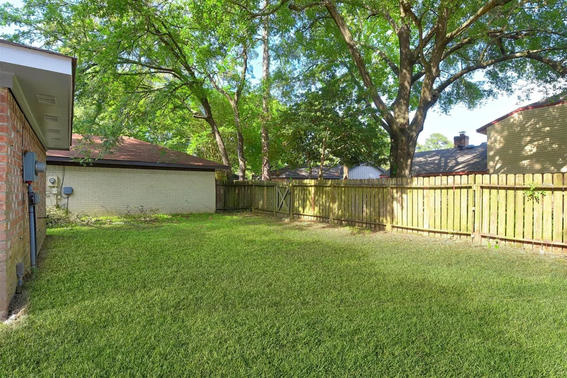 Photo of 23118 Whispering Willow Drive