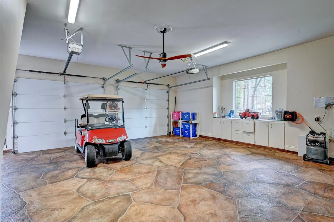 Photo of 9526 Deer Path Lane