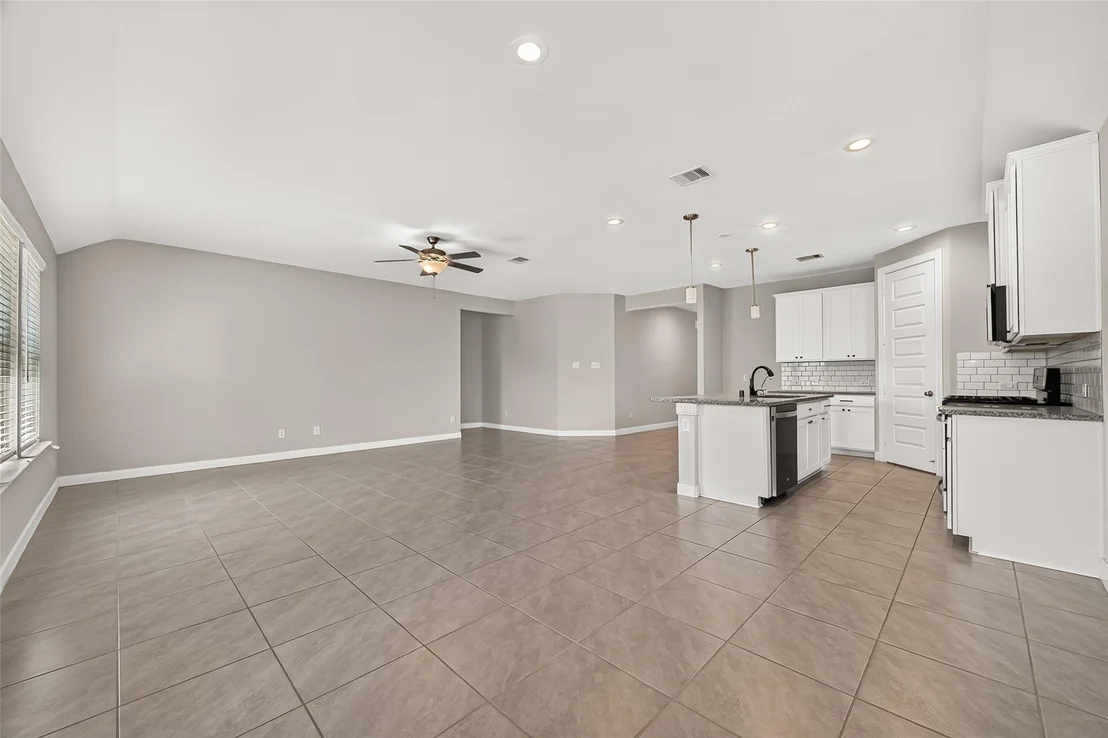 Photo of 8915 Orchid Valley Way