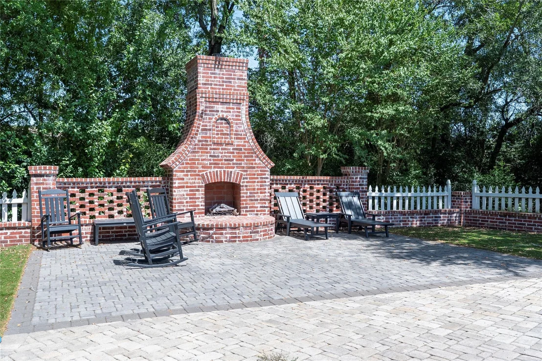 Photo of 5368 Franz Road