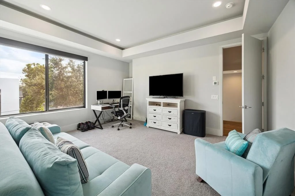 Photo of 808 Olive Street