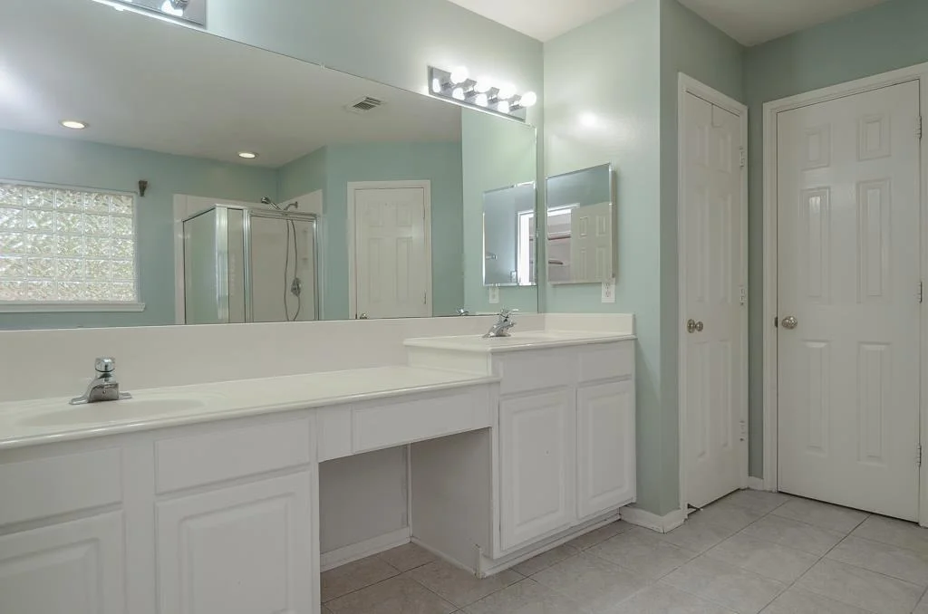Photo of 23826 River Place Drive