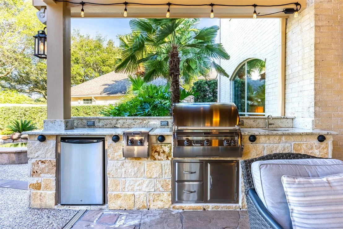 Photo of 22806 Two Rivers Lane