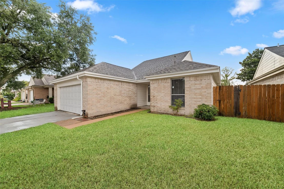 Photo of 6322 Lynkat Lane