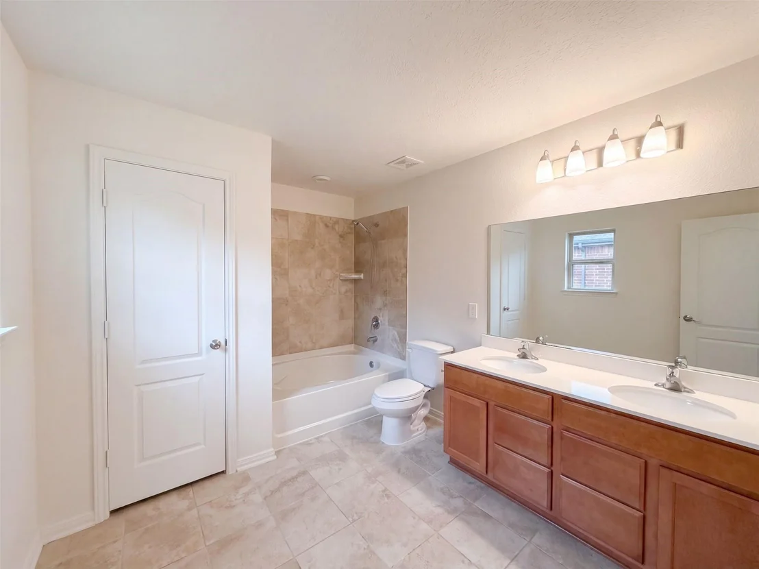 Photo of 4814 Westfield Pines Drive