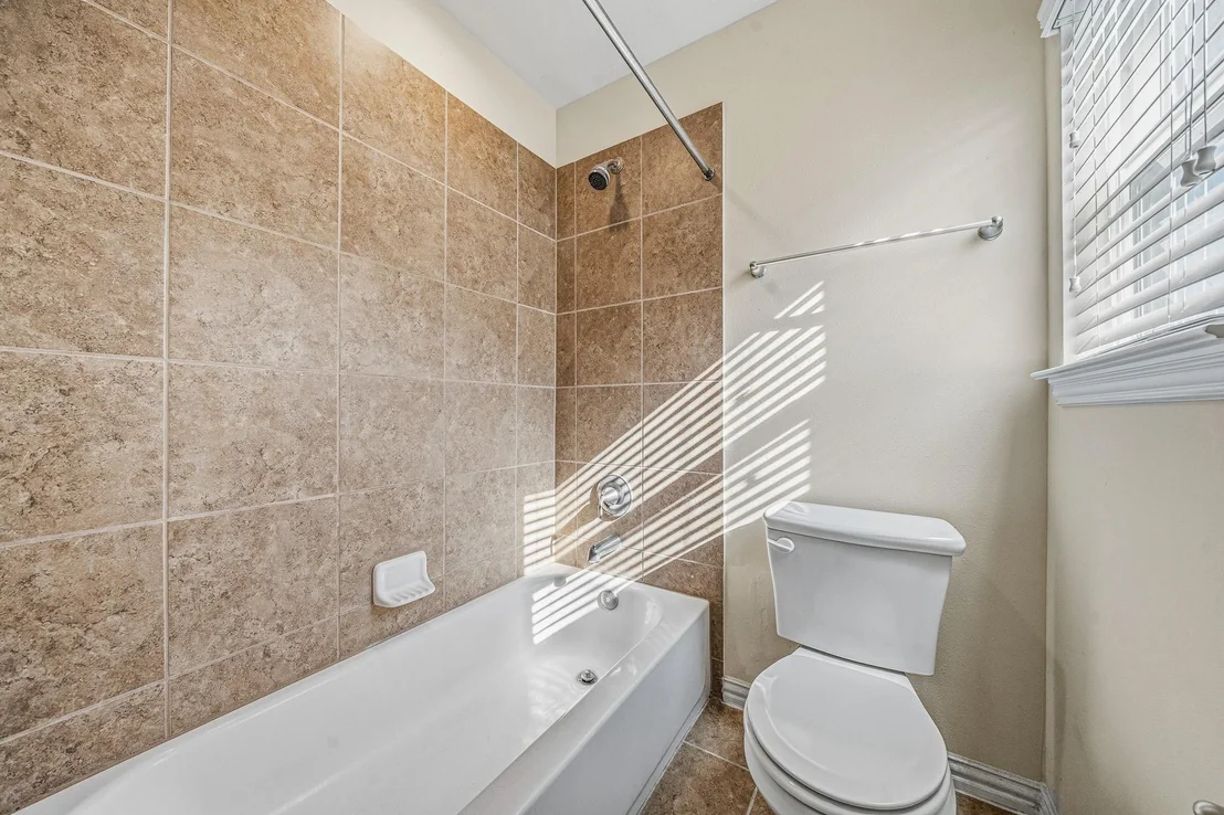 Photo of 22922 Jetty Manor Lane