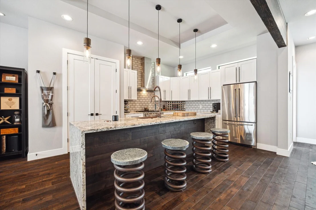 Photo of 5121 Elysian Street