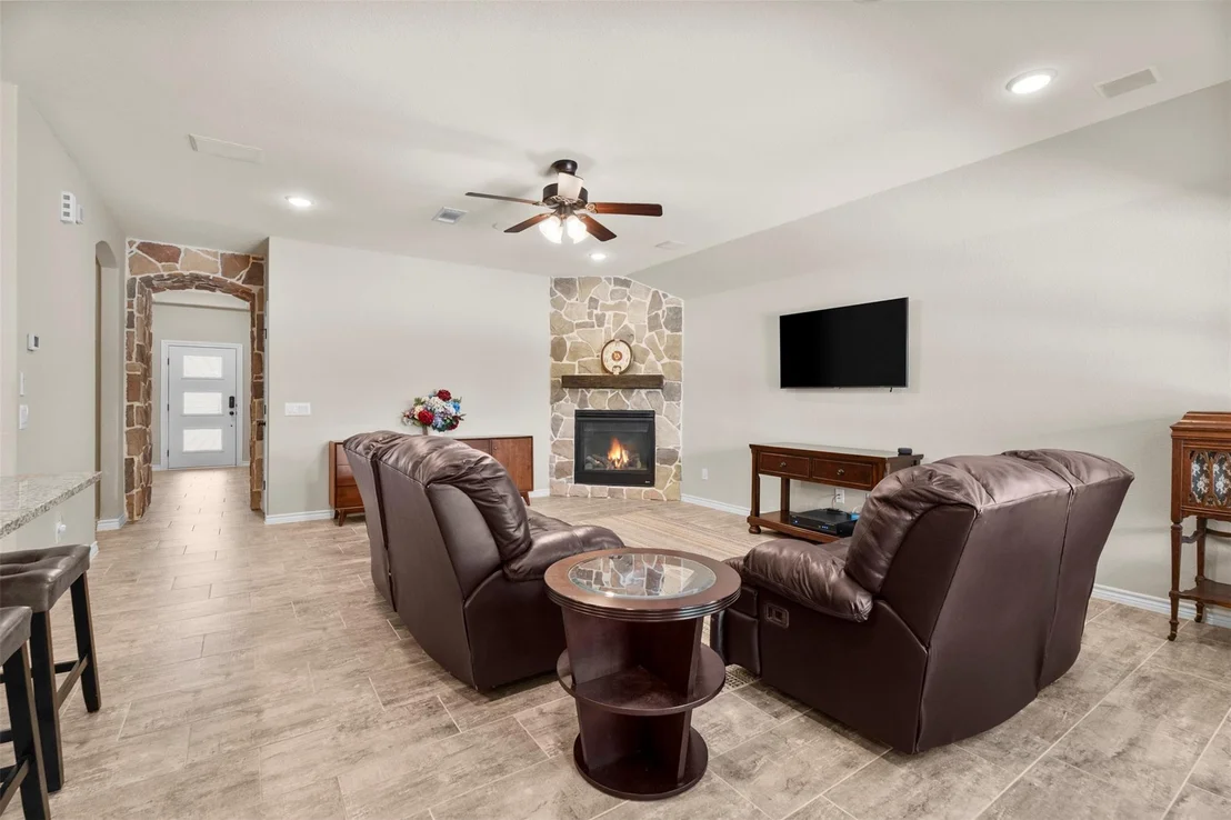 Photo of 4380 Imperial Gardens Drive