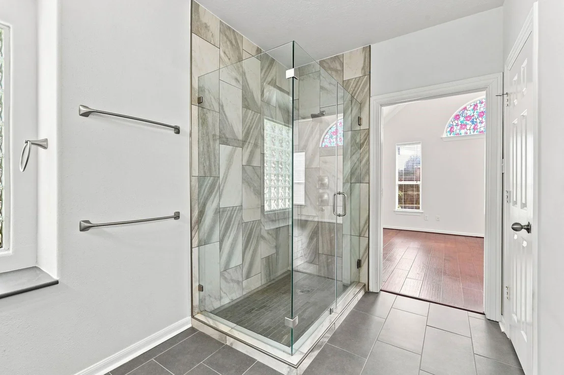 Photo of 6127 Merry Pine Court
