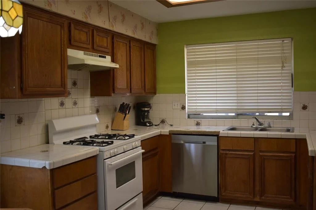 Photo of 2222 Gray Hawk Lane