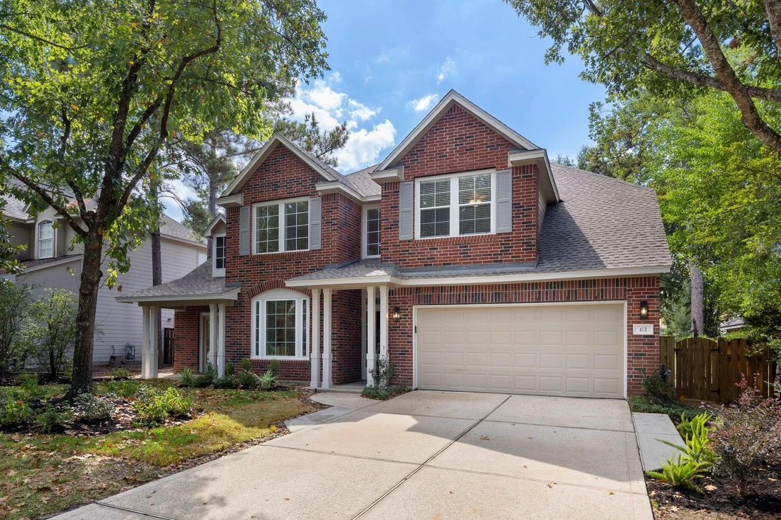 Photo of 62 N Altwood Circle