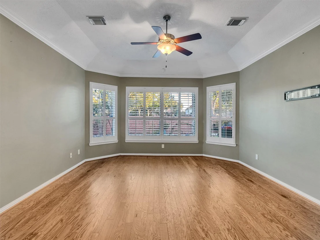 Photo of 2407 Beacon Pointe