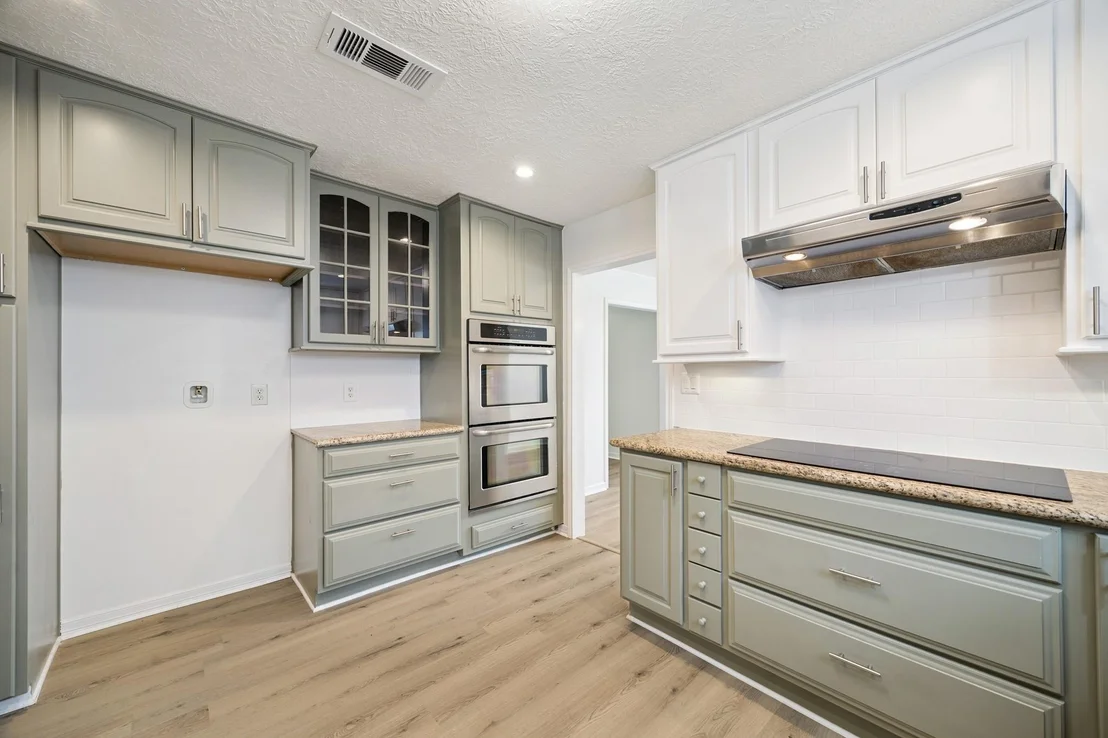 Photo of 25402 Lynbriar Lane