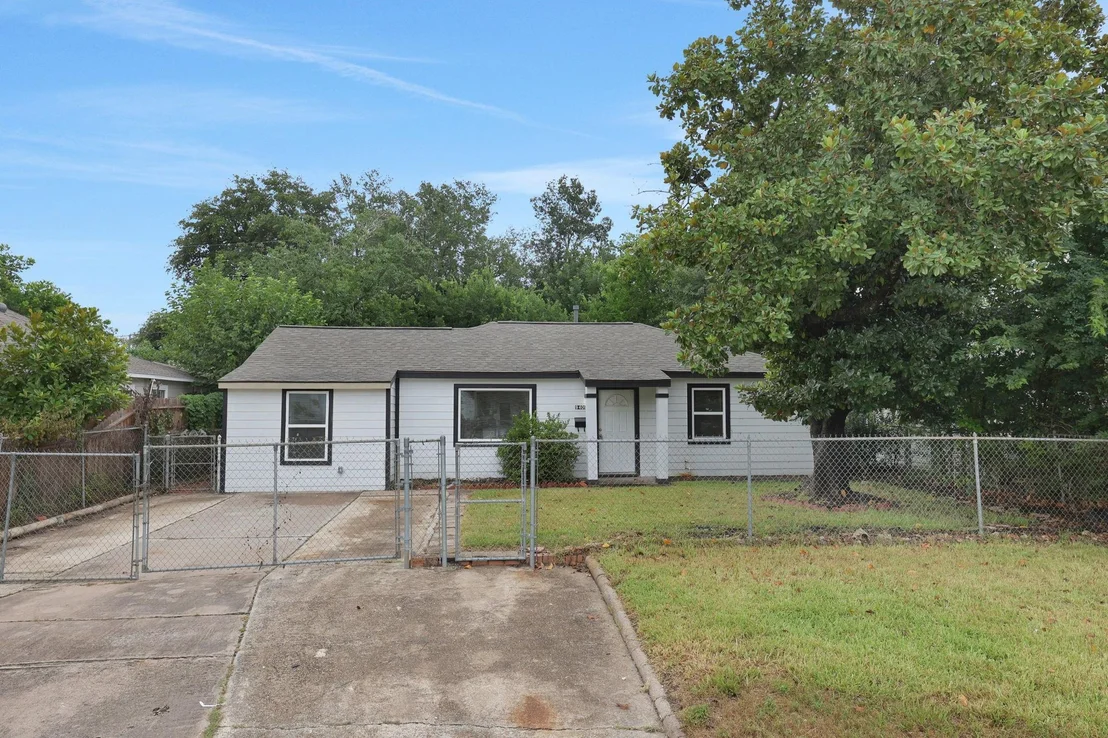 Photo of 9409 Fairland Drive