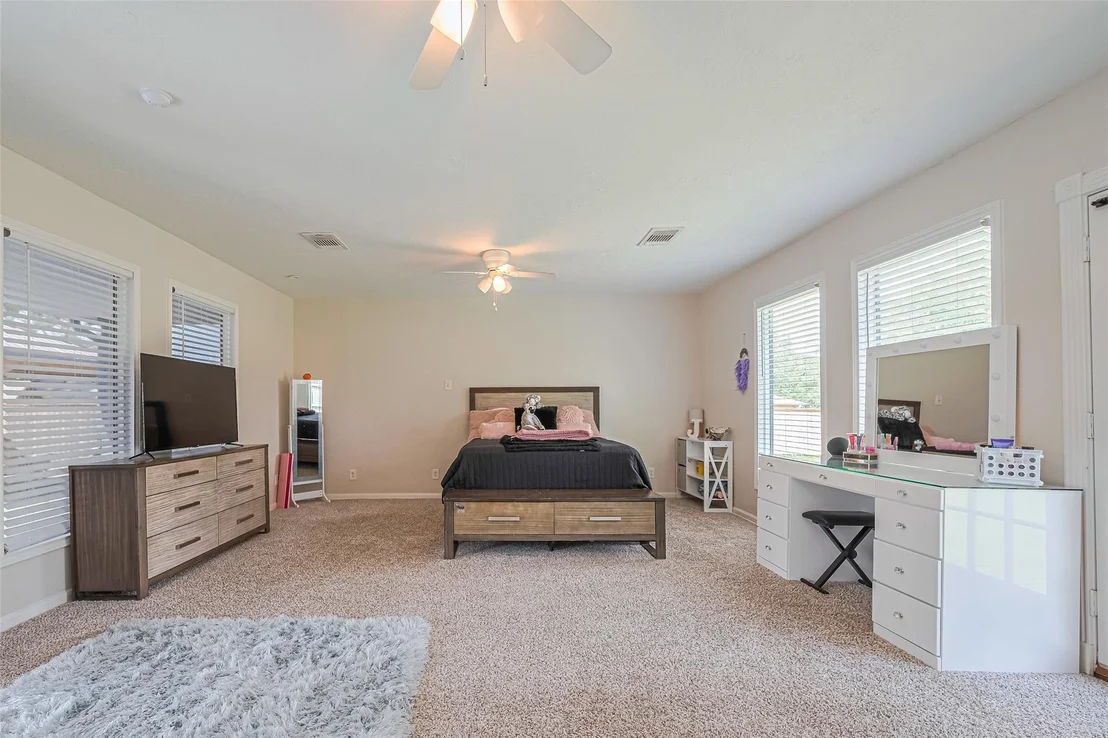 Photo of 218 Beaumont Drive