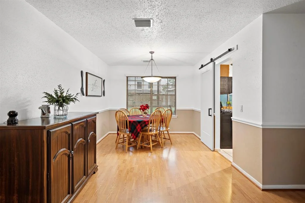 Photo of 10503 Elk Point Lane