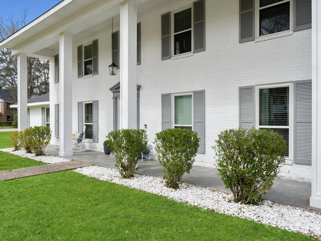Photo of 551 Hermitage Court