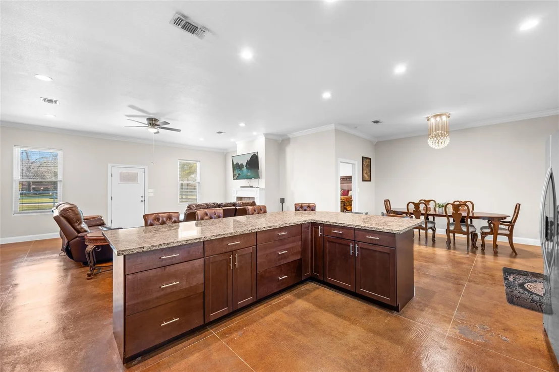 Photo of 5712 Mentor Drive