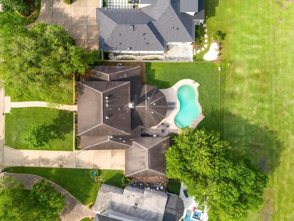 Photo of 619 Chevy Chase Circle