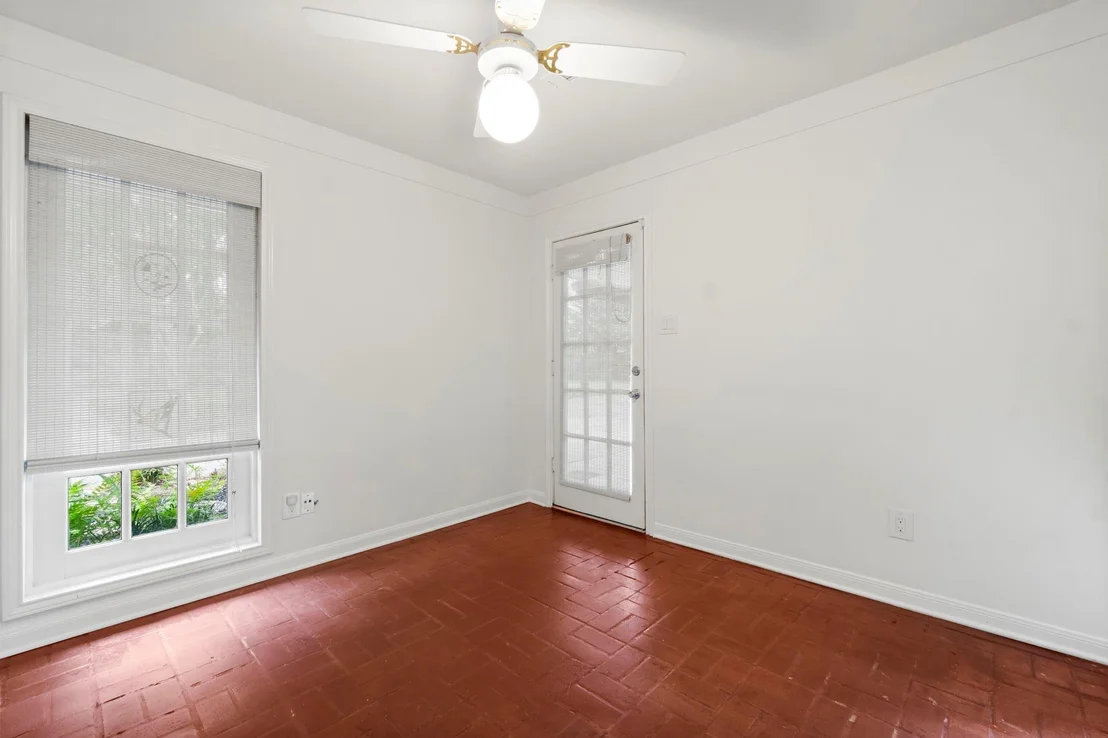 Photo of 26926 Maplewood Drive