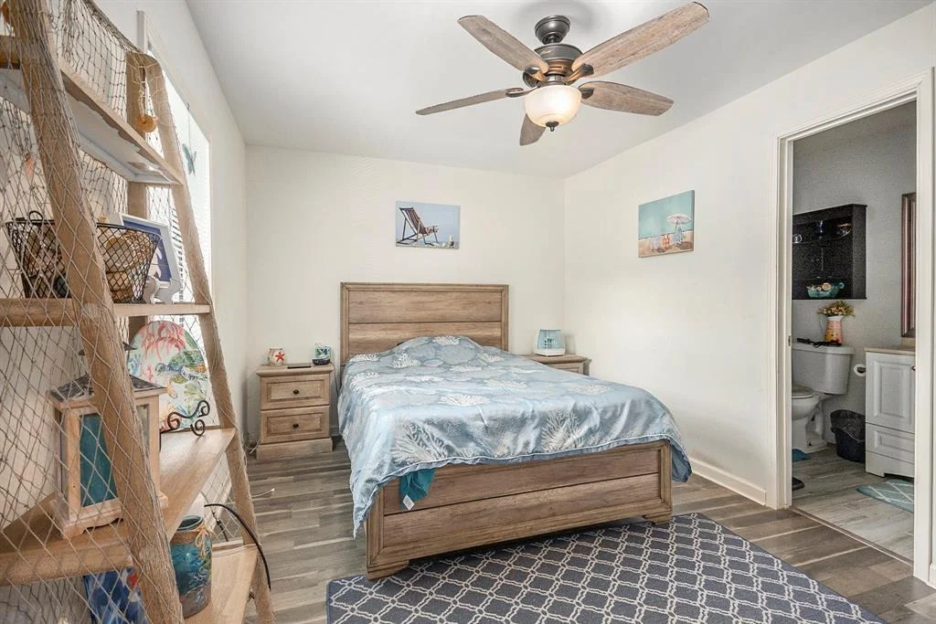 Photo of 1908 Oleander Drive