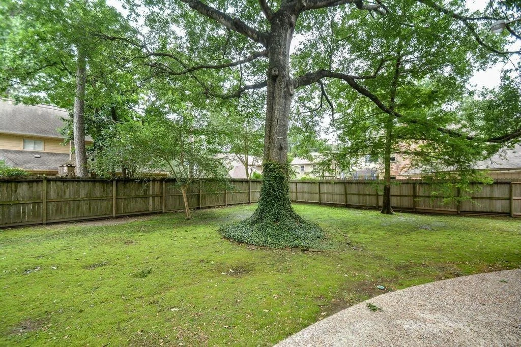 Photo of 16010 Mickleham Drive
