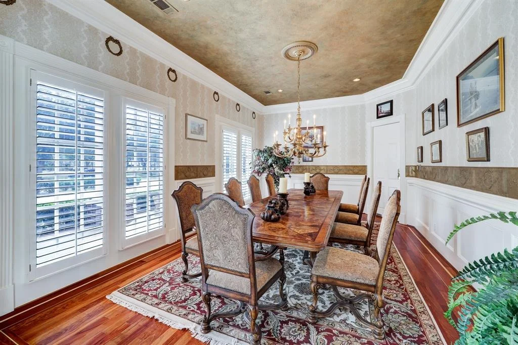 Photo of 25 Beacon Hill